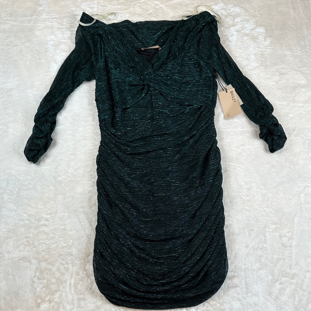 NWT Bailey 44 "Kha" Emerald Shimmer Long Sleeve Crinkle Back Dress | MSRP $228
